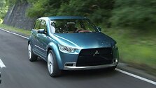 &bdquo;Mitsubishi Compact Crossover&ldquo; &ndash; mažasis &bdquo;Outlander&ldquo; brolis
