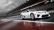 &bdquo;Lexus LF-A&ldquo; &ndash; žingsnis į superautomobilius
