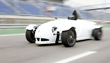 &bdquo;e-WOLF e-1&ldquo; &ndash; sportinis elektromobilis