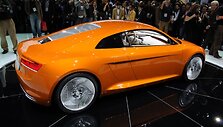 &bdquo;Audi e-tron&ldquo; - ne daugiau 1 000 vienetų