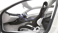 &bdquo;Honda CR-Z&ldquo; bus gaminamas