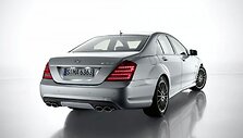 Atnaujinta &bdquo;Mercedes-Benz S AMG&ldquo; serija nustebins galia