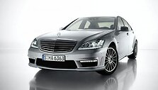 Atnaujinta &bdquo;Mercedes-Benz S AMG&ldquo; serija nustebins galia