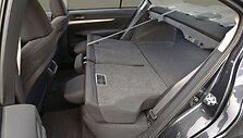 Naujasis &bdquo;Subaru Legacy&ldquo; &ndash; dar didesnis ir patogesnis