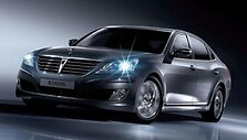 &bdquo;Hyundai Equus&ldquo; lygiuosis į &bdquo;Lexus&ldquo; ir &bdquo;Mercedes-Benz&ldquo;