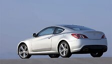 Korėjoje pradedama prekyba &bdquo;Hyundai Genesis Coupe&ldquo;