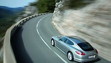 &bdquo;Porsche Panamera&rdquo; &ndash; pasaulinės premjeros belaukiant