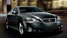 Pasirodė atnaujinto &bdquo;Lexus IS&ldquo; nuotraukos
