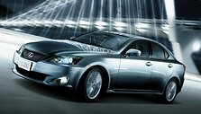 Pasirodė atnaujinto &bdquo;Lexus IS&ldquo; nuotraukos
