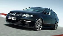 Nežymiai atnaujintas &bdquo;Volkswagen Passat R36&rdquo;