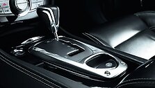 Ženeva 2008: greičiausias &bdquo;Jaguar&ldquo; modelis &ndash; XKR-S