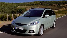 Vienatūris &bdquo;Mazda 5&ldquo; (asociatyvinės nuotr.)