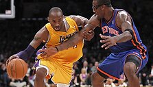 Kobe Bryantas (kairėje) ir Amare'as Stoudemire'as