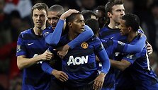 &bdquo;Manchester United&ldquo; futbolininkai džiaugiasi įvarčiu.