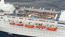 Žmonės &bdquo;Costa Allegra&ldquo; laive