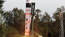 &bdquo;Agni V&ldquo; balistinės raketos startas