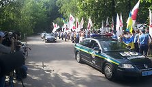 Lietuvos prezidentės Dalios Grybauskaitės kortežas atvyko į ligoninę Charkove.