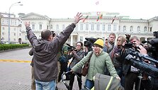 Drąsiaus Kedžio &scaron;alininkai prie prezidentūros