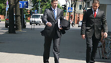 Andrius Rimi&scaron;kis (de&scaron;inėje)