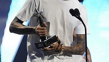 Chrisas Brownas