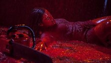 Jane Levy filme &bdquo;Piktieji numirėliai&ldquo;