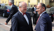 Juozas Olekas ir Armėnijos gynybos ministras Seyranas Ohanyanas