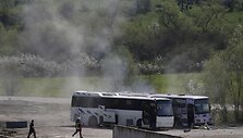 Atkartojamas sprogimas prie autobusų.
