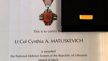 Cynthia A. Matuskevich apdovanojimo sertifikatas