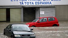 Ispanijoje apsemti automobiliai