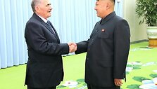 &Scaron;iaurės Korėjos lyderis susitiko su Sirijos delegacija