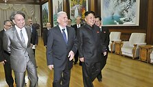 &Scaron;iaurės Korėjos lyderis susitiko su Sirijos delegacija
