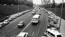 1988 m. rugpjūčio 23-oji, automobiliai &scaron;alia Vignio parko