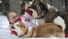 Rusijos prezidentas Vladimiras Putinas su &scaron;unimis