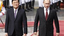 Vietnamo prezidentas Truongas Tan Sangas ir Rusijos prezidentas Vladimiras Putinas 