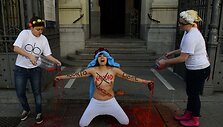 &bdquo;Femen&ldquo; protestas Madride
