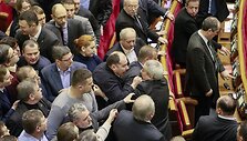 Deputatų mu&scaron;tynės Ukrainos parlamente 