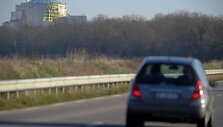 &bdquo;Greenpeace&ldquo; aktyvistai įsibrovė į Fesenheimo atominės elektrinės kompleksą rytų Prancūzijoje