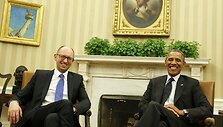 Ukrainos laikinasis premjeras Arsenijus Jaceniukas ir JAV prezidentas Barackas Obama