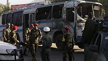 Kabule mirtininkai atakavo armijos autobusus