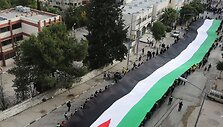 Didžiulė Palestinos vėliava