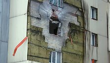 Per ap&scaron;audymus apgadintas daugiabutis Donecke