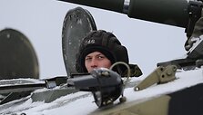 Karys Rusijos pėstininkų kovos ma&scaron;inoje &bdquo;BMD-4 Bakhcha&ldquo;