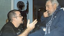Fidelis Castro ir Havanos universiteto studentų sąjungos lyderis Randy Perdomo