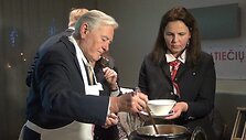 Valdas Adamkus