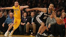 Steve Blake ir Tony Parkeris
