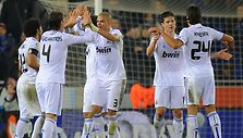 Madrido &bdquo;Real&ldquo; žaidėjai džiaugiasi pergale