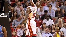  LeBronas Jamesas