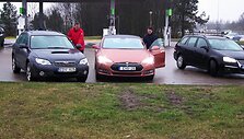 15min-eksperimentas-ar-tesla-padetu-aplenkti-vilniaus-ukmerges-g-spustis