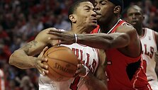 Derrickas Rose'as ir Joe Johnsonas