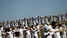 &bdquo;Baltosios brolijos&ldquo; nariai atlieka ritualinį &scaron;okį.